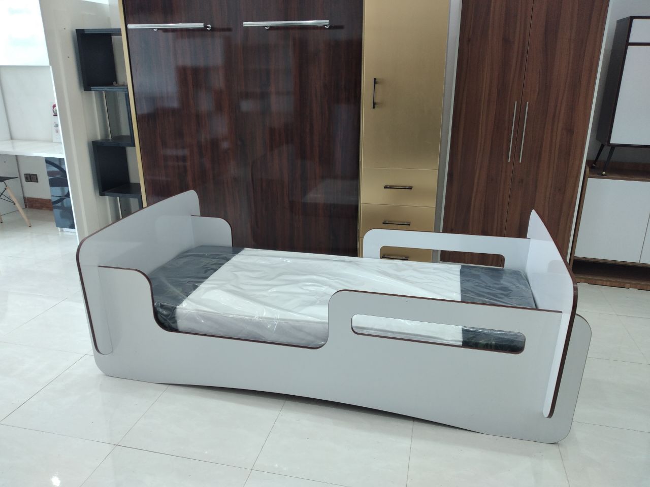 تخت کودک 