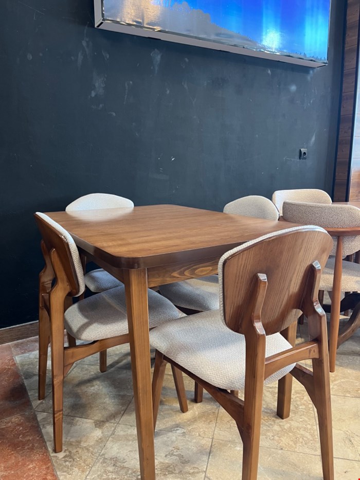 میز ناهارخوری برنو ۴ نفره