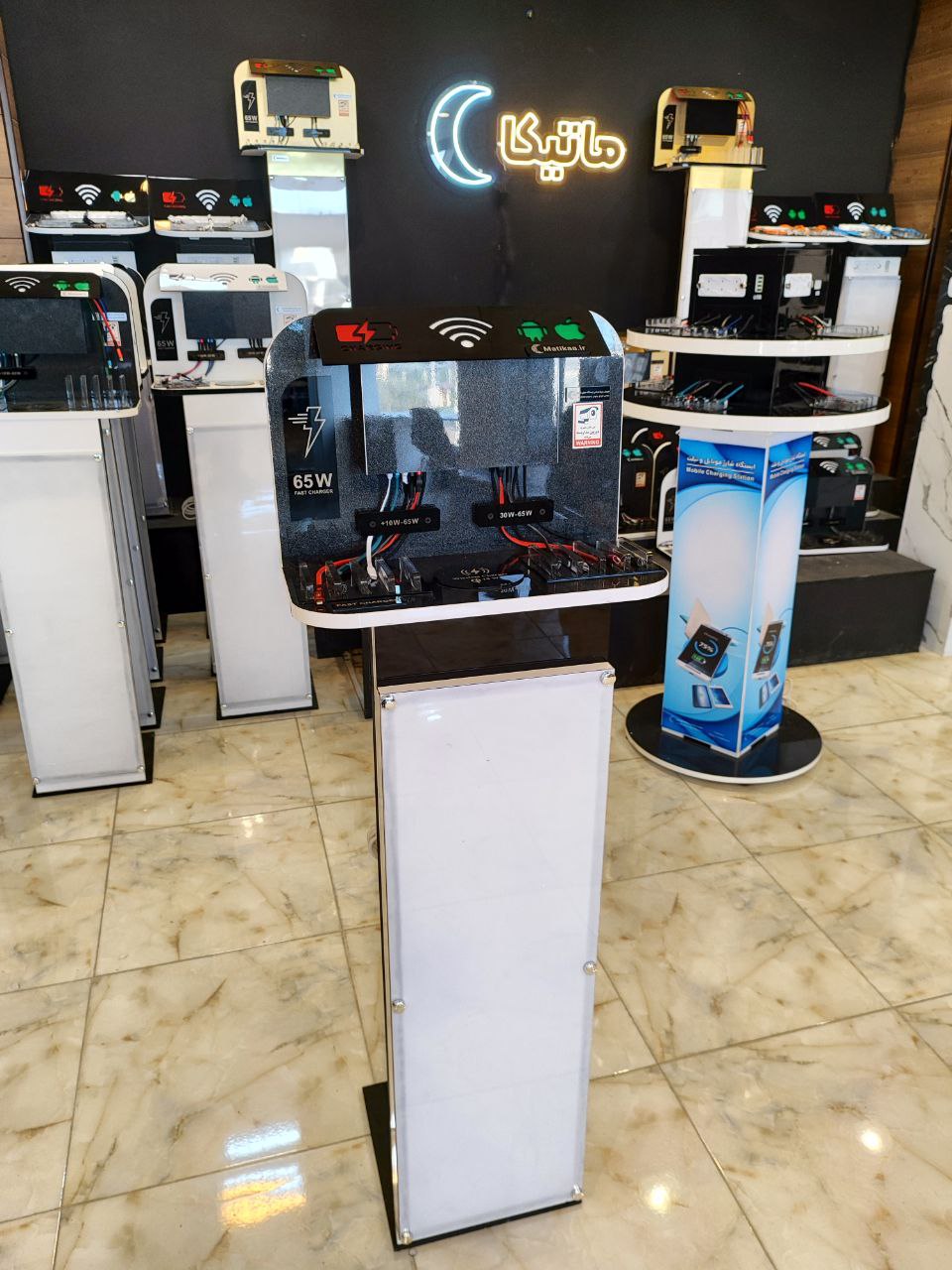  Promotional public chargers - Promotional mobile phone chargers - Promotional wireless charger - Promotional wireless charger -  - Promotional fast chargers - Promotional charger - Promotional mobile stand - Promotional mobile public stand - Promotional public charger - Notice board - Smart information board - Multiple chargers - notice boards - promotional chargers